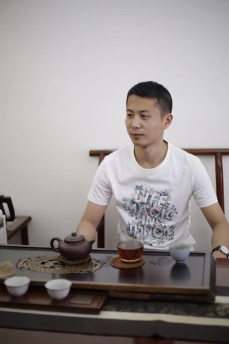 紫韵起名探索中华文化的深邃之美
