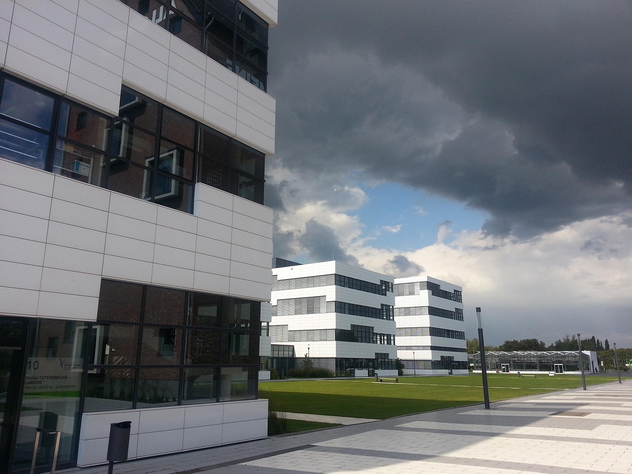探索北京理工大学，专业选择与学术前景